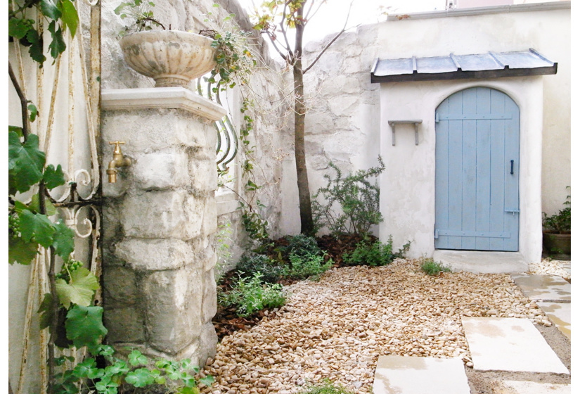 ブロカント　庭