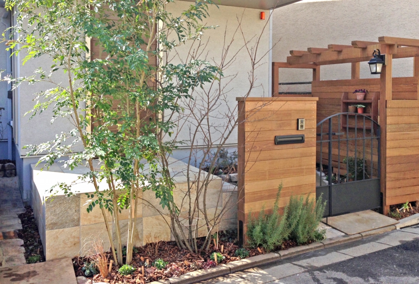 ブロカント　庭