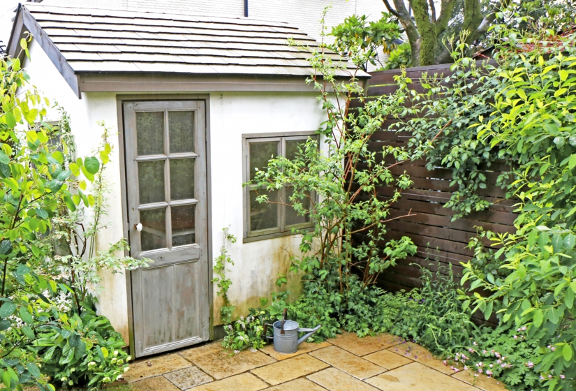 ブロカント　庭