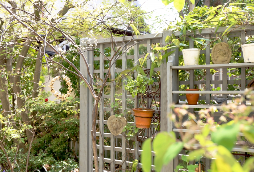 ブロカント　庭