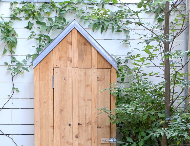 ブロカント　庭