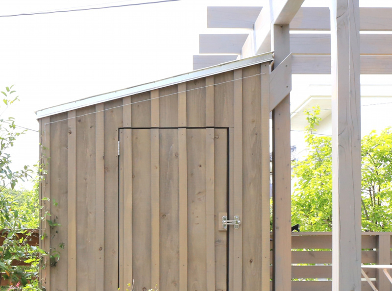 ブロカント　庭