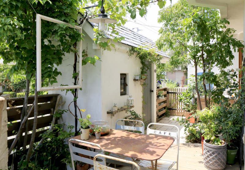 ブロカント　庭